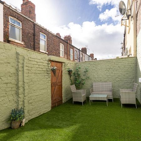 Arkles House - Air Host & Stay - Anfield Liverpool Exterior foto