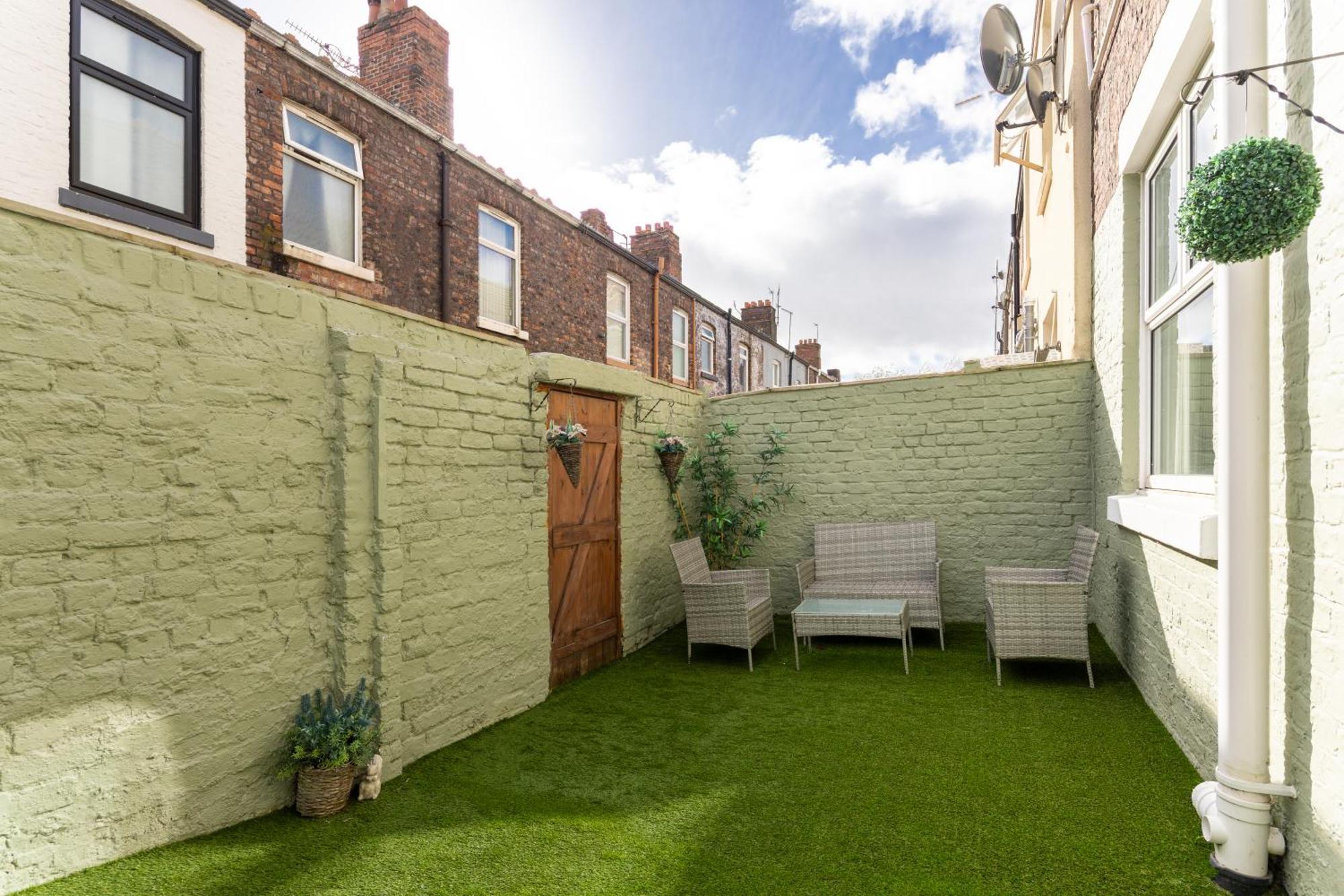 Arkles House - Air Host & Stay - Anfield Liverpool Exterior foto